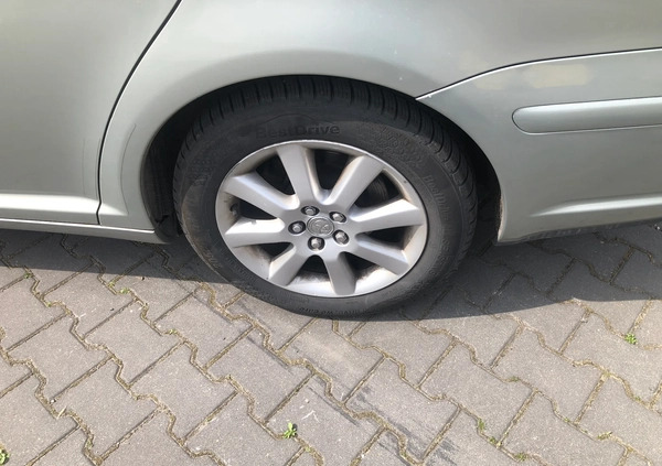 Toyota Avensis cena 18000 przebieg: 255981, rok produkcji 2007 z Radom małe 29